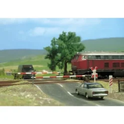 Busch H0 Bahnübergang